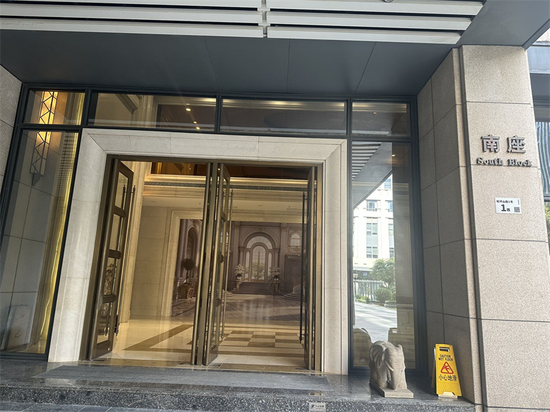 大厦入口